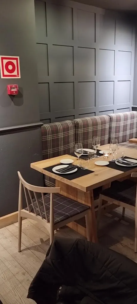 Gloria - Esther y Nacho Manzano restaurant in Oviedo