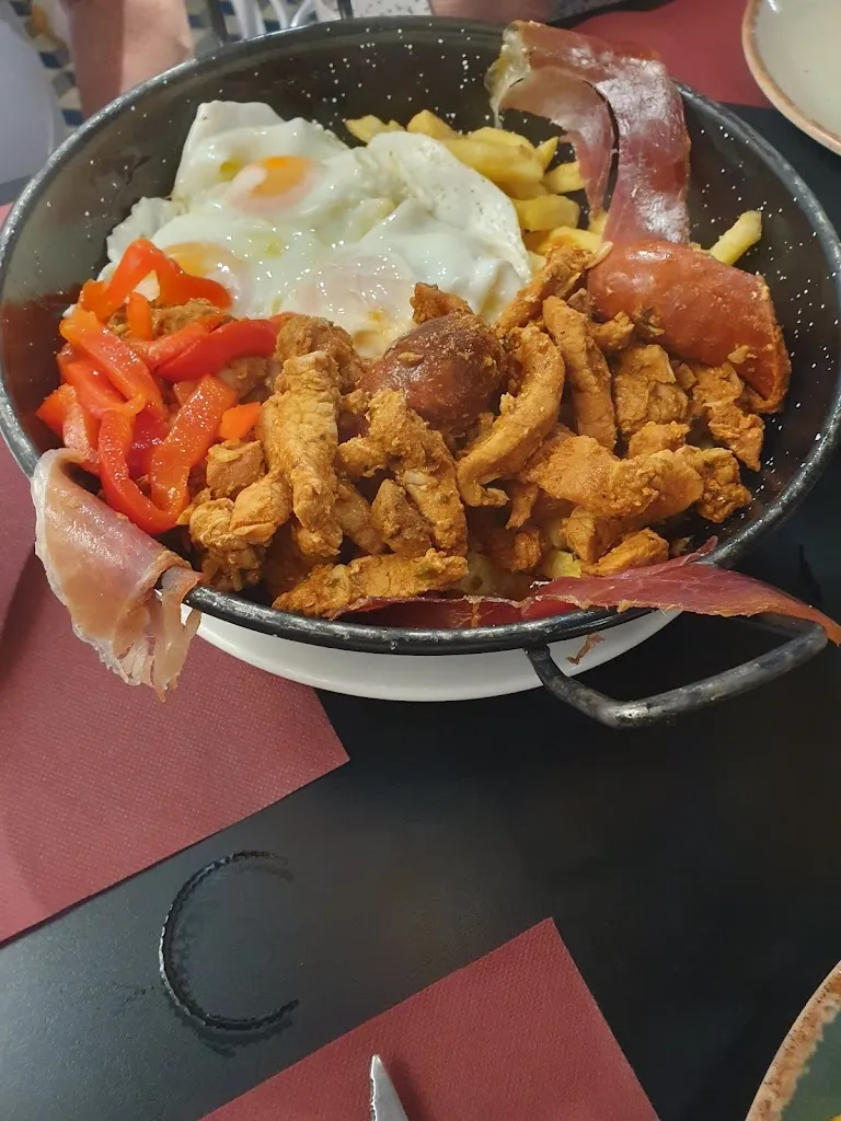 Menu_La Lola_Oviedo_image_9