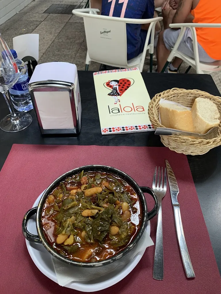 Eugenia Berling_La Lola_Oviedo_avis