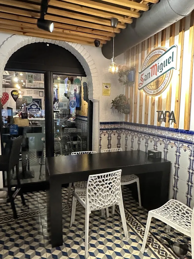 La Lola restaurant in Oviedo