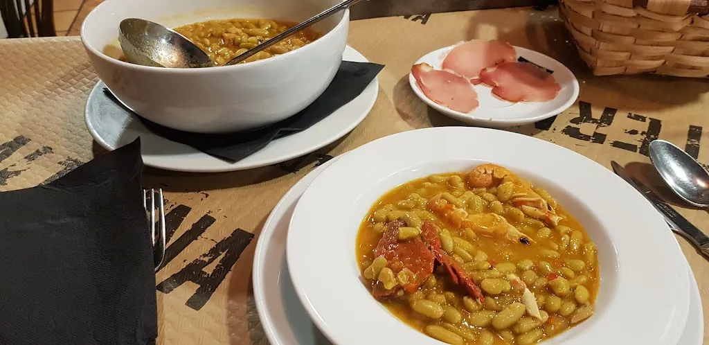 Gintare Ridikaite_ALTERNA Sidrería Oviedo_Oviedo_review