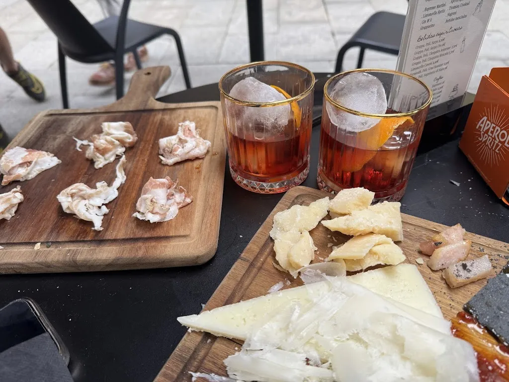 Mirela Savic Fleming_Nicoletto Trattoria_Oviedo_review