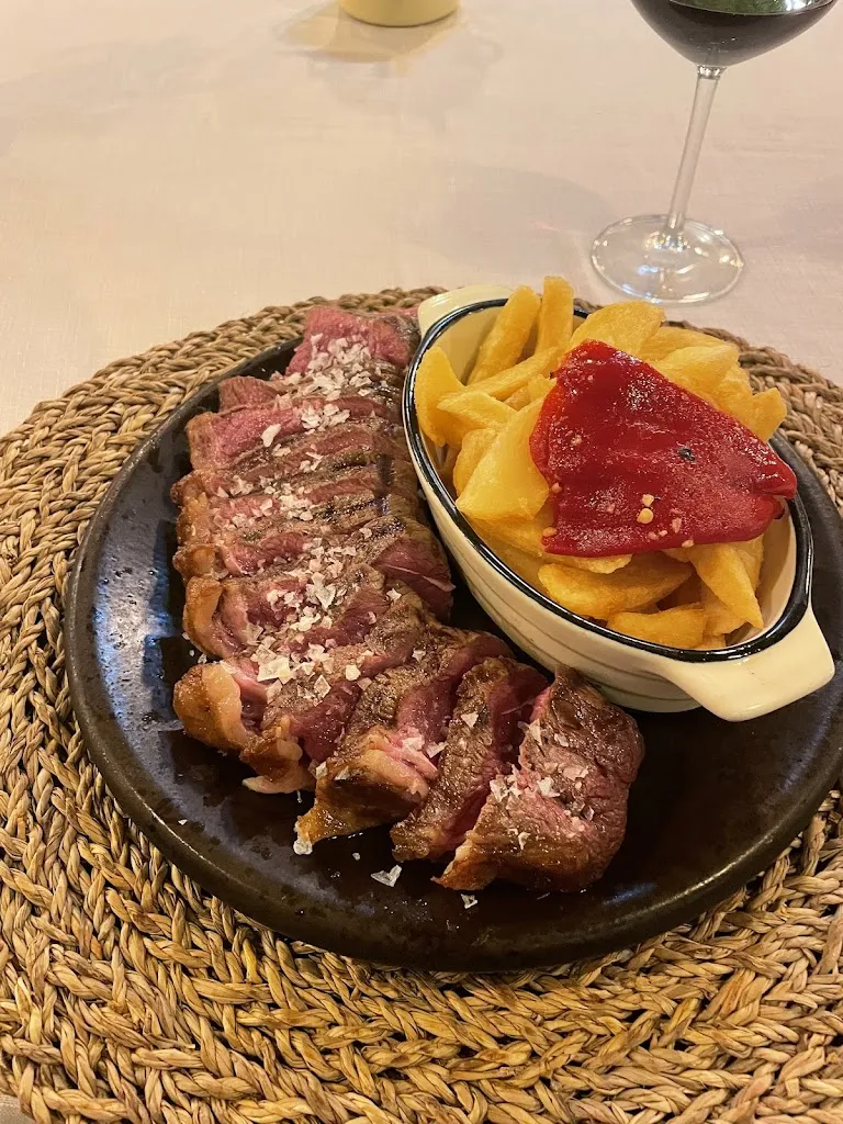 Mighel Molenkamp_Casa Conrado & Suárez_Oviedo_review