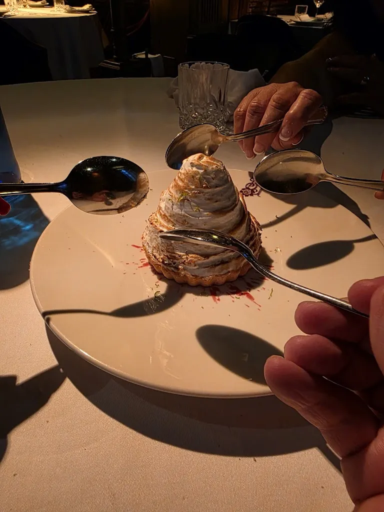 Rob Brown_Restaurante Al Baile La Temprana_Oviedo_review