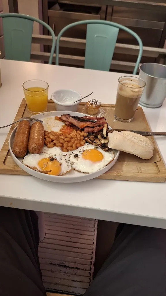 H JB_Quemedás_Oviedo_review