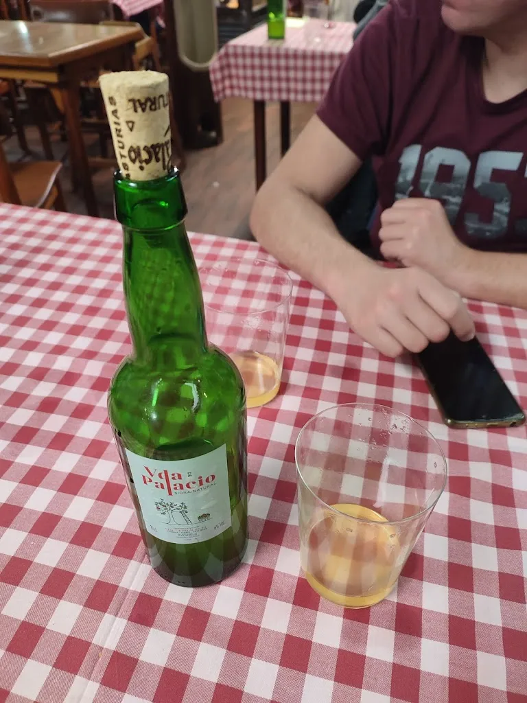 Robin Gaida_Restaurante La Cabaña_San Martín del Rey Aurelio_review