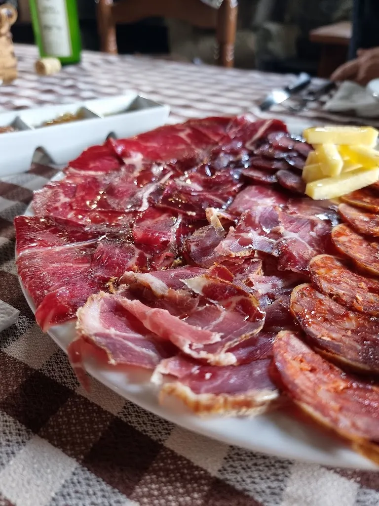 Menu_Meson Taberna La Cerca_San Martín de Oscos_image_6