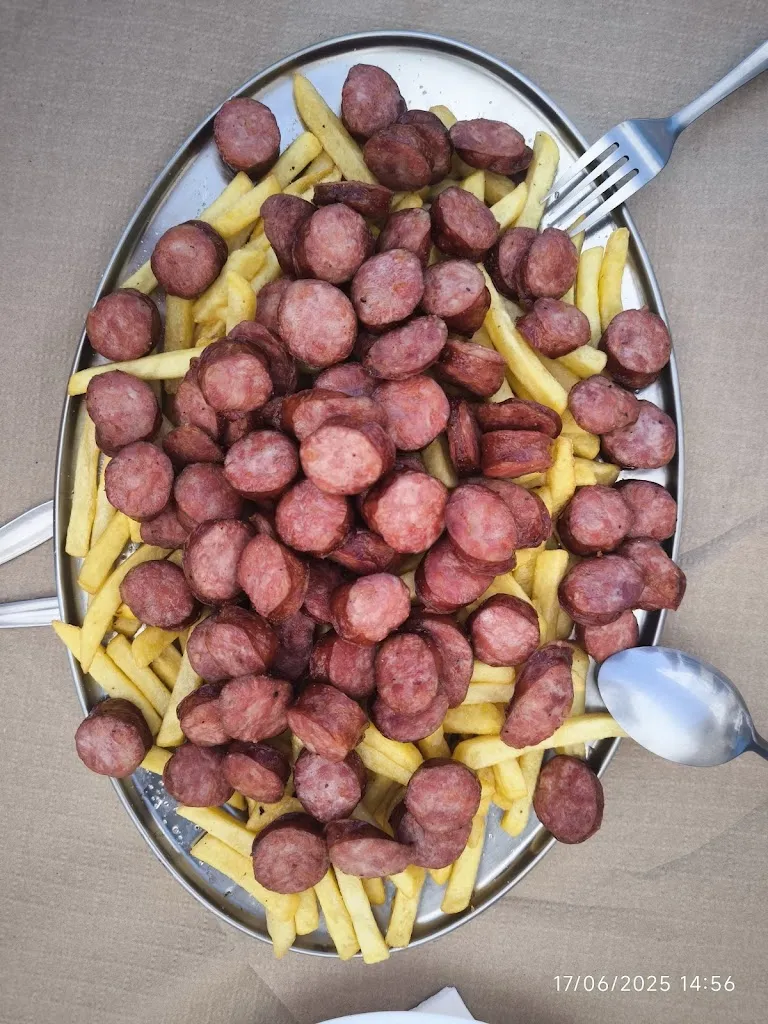 M.M._Cafetería Clarín_Soto del Barco_review