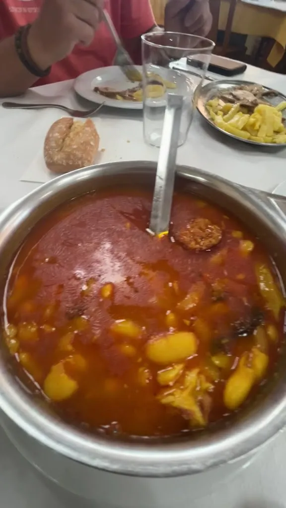 Ajgeraj Justin_Restaurante El Rancho_Soto del Barco_review