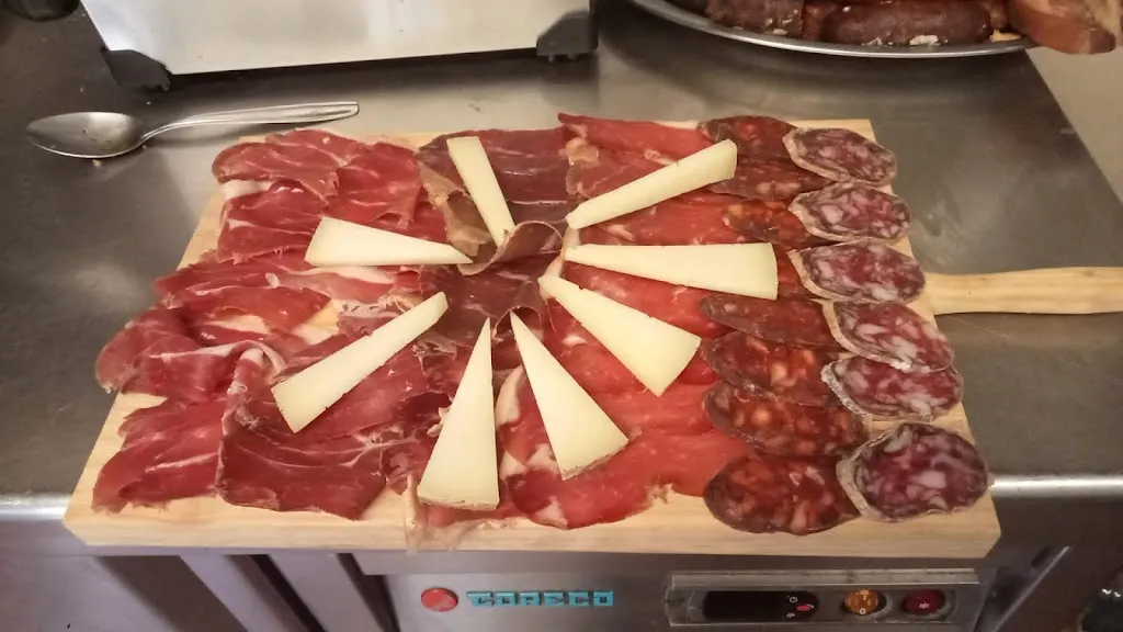 Bar Tiblos restaurant in Somiedo