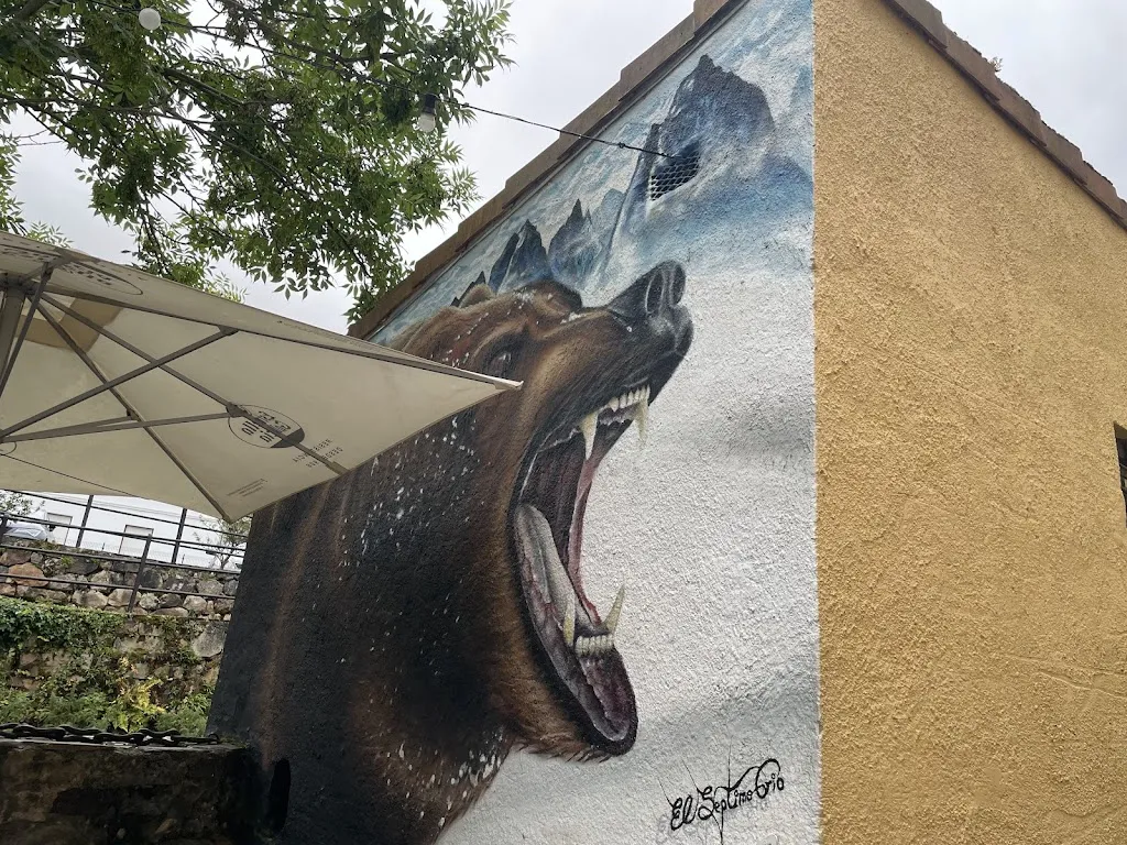 Angela Marie Avida_Apartahotel El Meirel_Somiedo_review