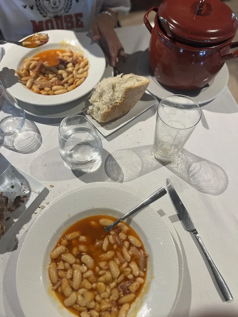 Álvaro Tomás_Restaurante Los Cabornos_Sobrescobio_review