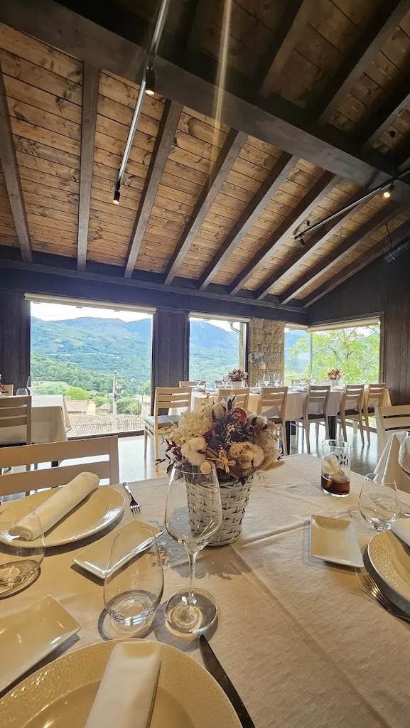 Restaurante Los Cabornos_Sobrescobio_slider_image_3