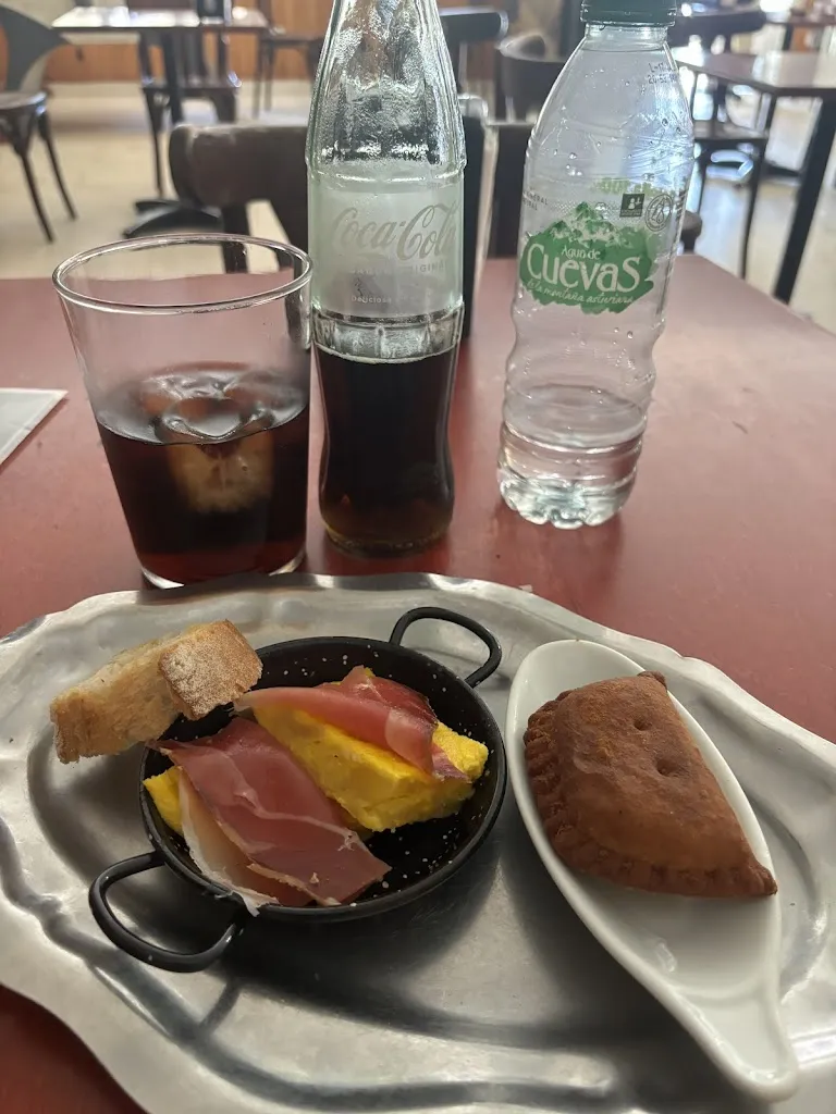 Kopac Fam_Restaurante Casa Dios_Dodro_review