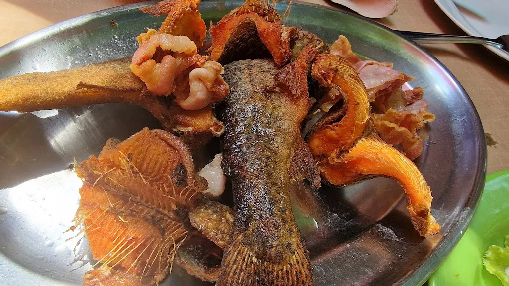 Menu_Restaurante pesca tu trucha y te la cocinamos_Sobrescobio_immagine_8