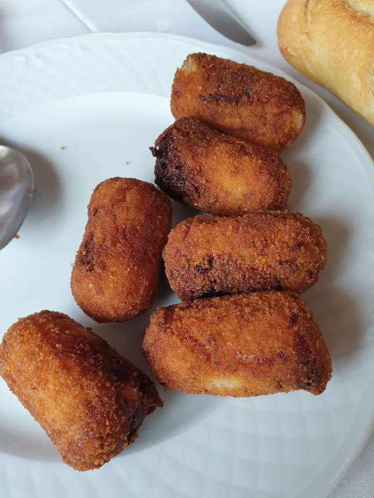 Joaquín Bayón_Hotel Rte la Casona de Rioseco_Sobrescobio_review