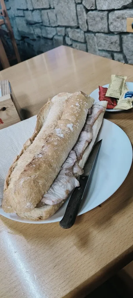 Bar Da Silva_Dodro_slider_image_2