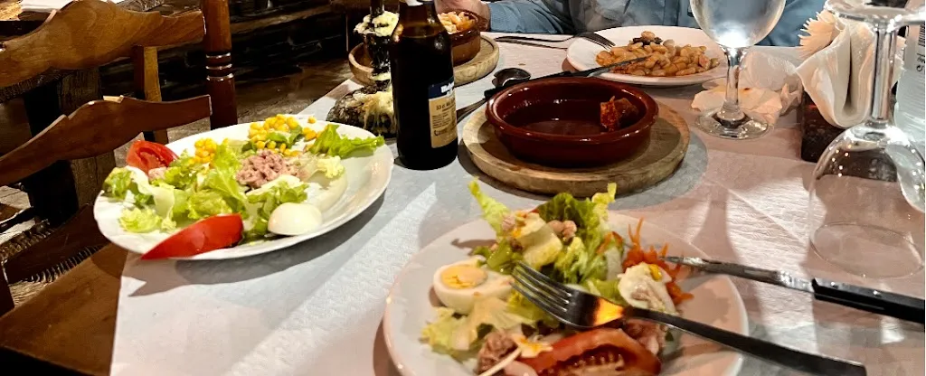 Dora Milena Mejia_Mesón de As Veigas_Taramundi_recensione