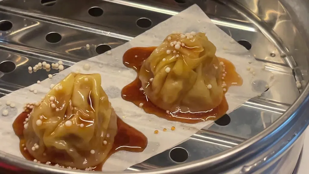 Nakeima_Valdés_slider_image_2