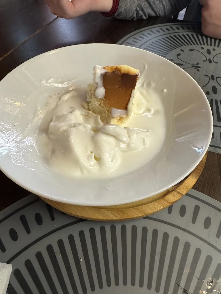 Nicole Tranisi_Restaurante A Casa Dos Martínez_Dodro_review