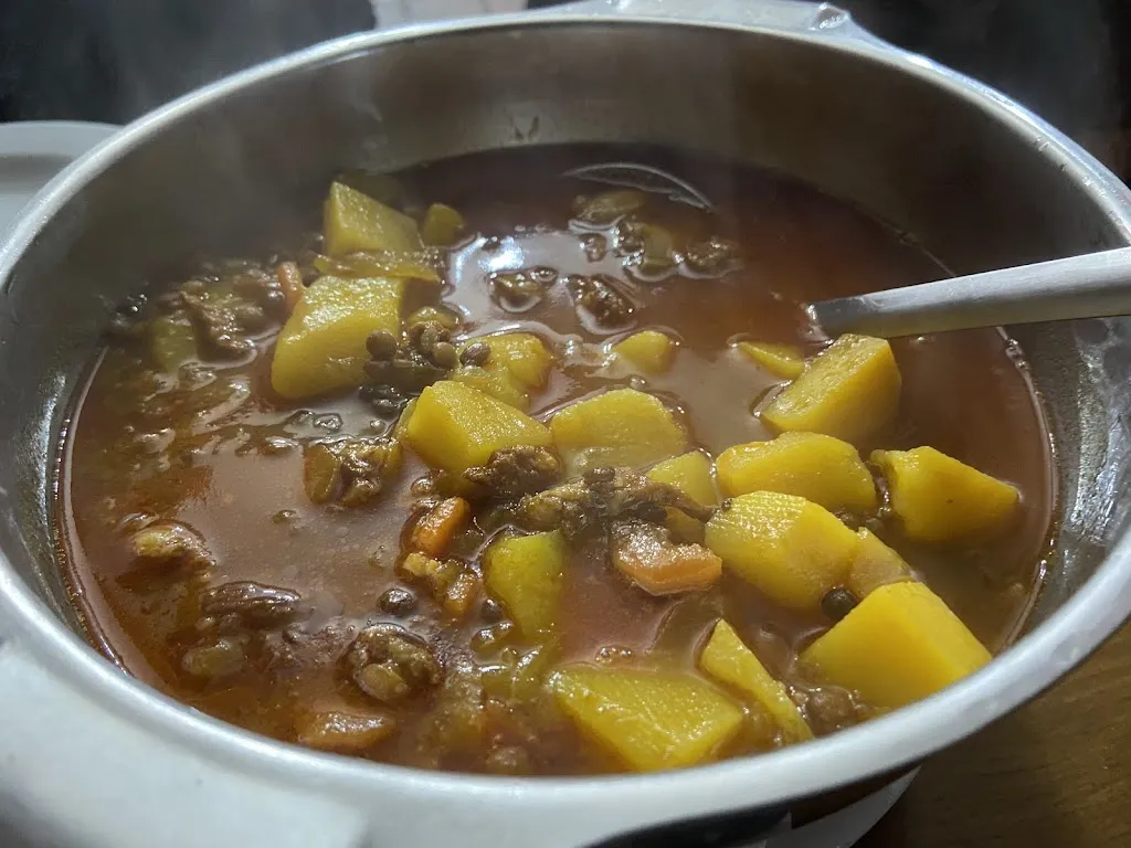 Chen Li_Mesón El Labrador_Ribadesella_recensione