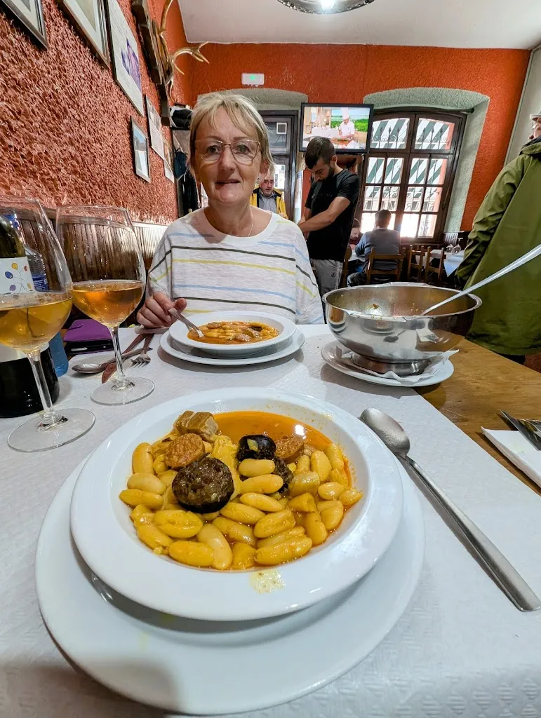 Trevor Fillingham_Mesón El Labrador_Ribadesella_recensione