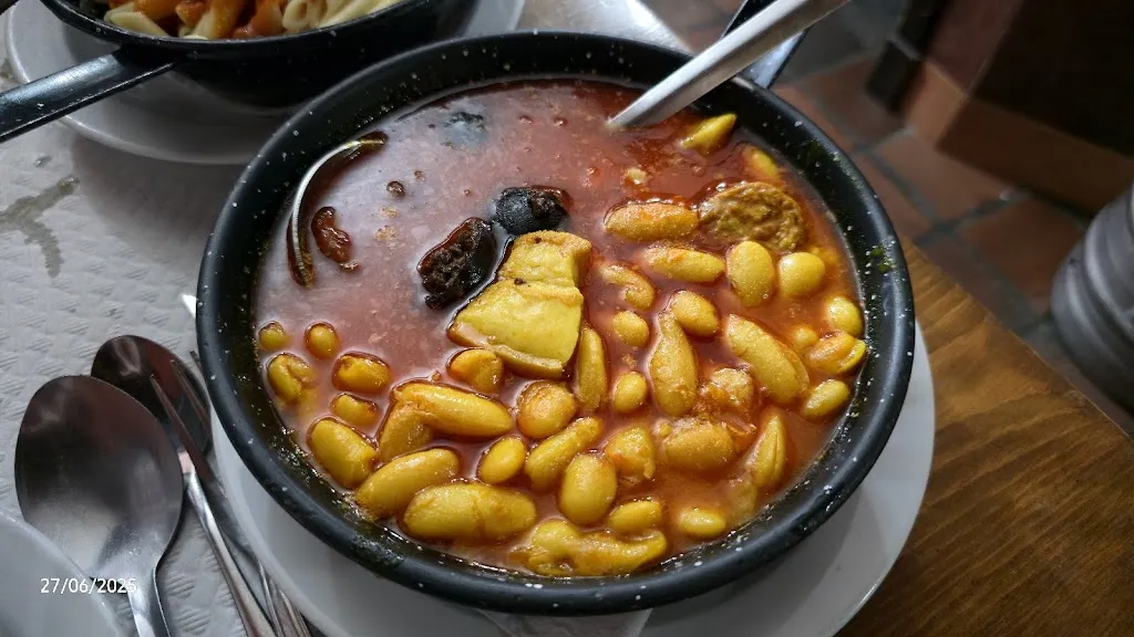 Mesón El Labrador_Ribadesella_slider_image_3