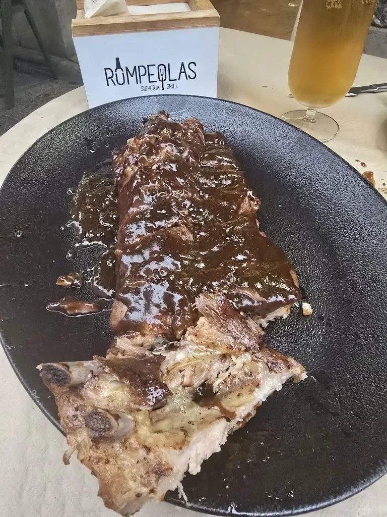 Martin Owen_Rompeolas Sidreria - Grill_Ribadesella_review