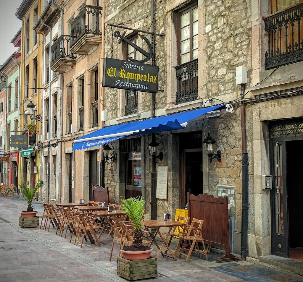 Rompeolas Sidreria - Grill ristorante a Ribadesella