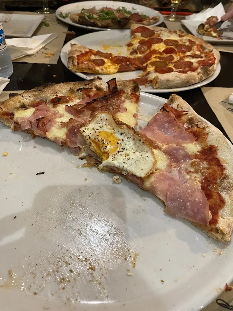 Federico Guillemi Diaz_Pizzería Bocca Café_Ribadesella_recensione