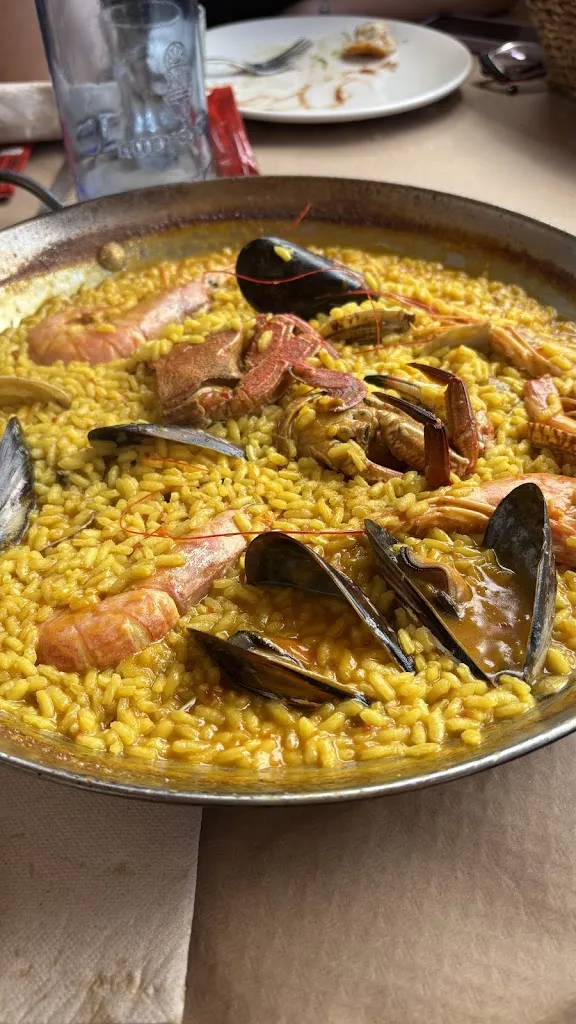 Yubarta - Casa de Ballenas-_Ribadesella_slider_image_3