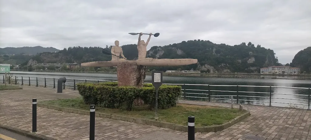 Tahir Ajaz_Casa Pachy_Ribadesella_recensione