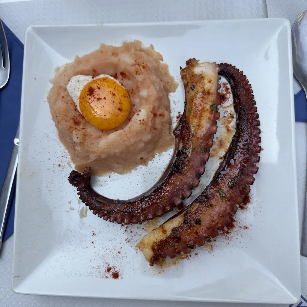 Dmitry N_SIDRERÍA - RESTAURANTE EL NEÑU_Ribadesella_review