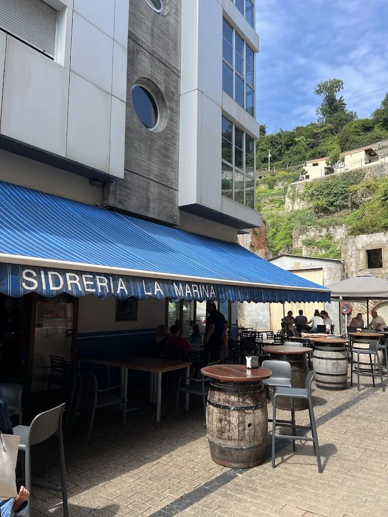 Sidrería La Marina_Ribadesella_slider_image_1