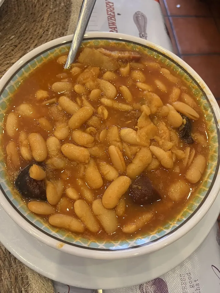 Nadia Fuentes_Restaurante El Repollu_Ribadesella_review