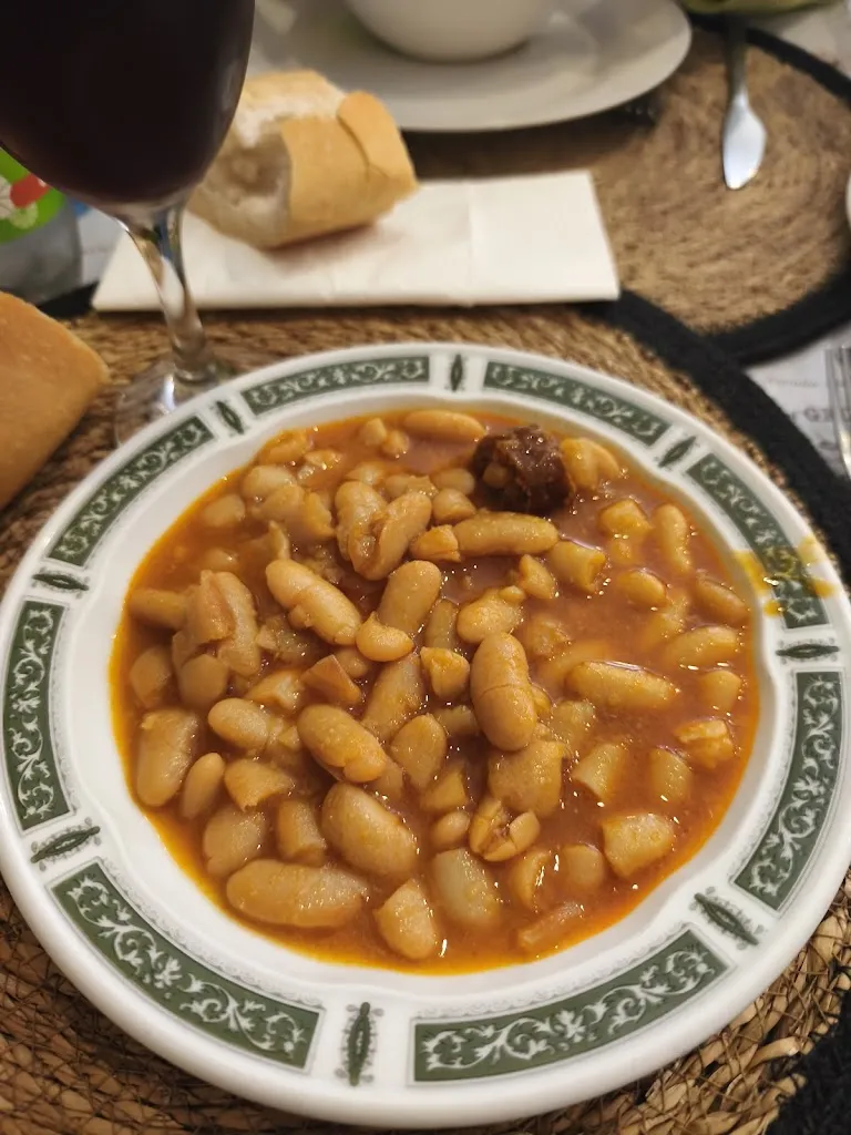 Restaurante El Repollu_Ribadesella_slider_image_3