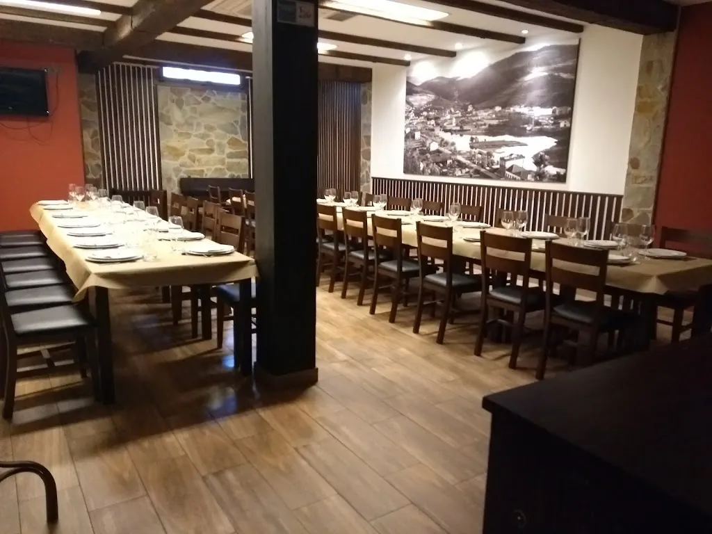 Mesón Monjardin restaurant in Vegadeo