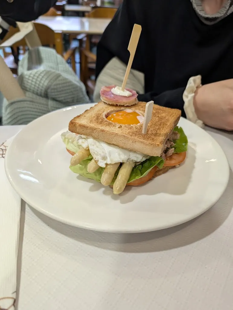 Cafe Express_Vegadeo_slider_image_3