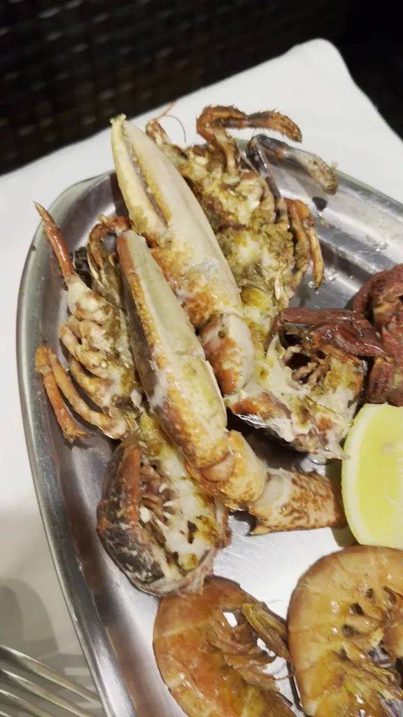 Phil Friday_Marisquería La Chalana_Siero_review