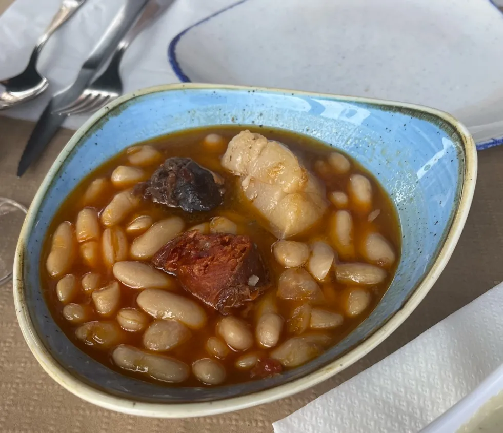 Sara López_Sidrería El Madreñeru de Loreto_Siero_review