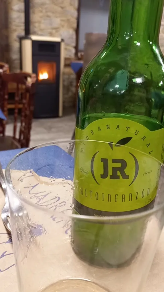 Sidrería El Madreñeru de Loreto_Siero_slider_image_2