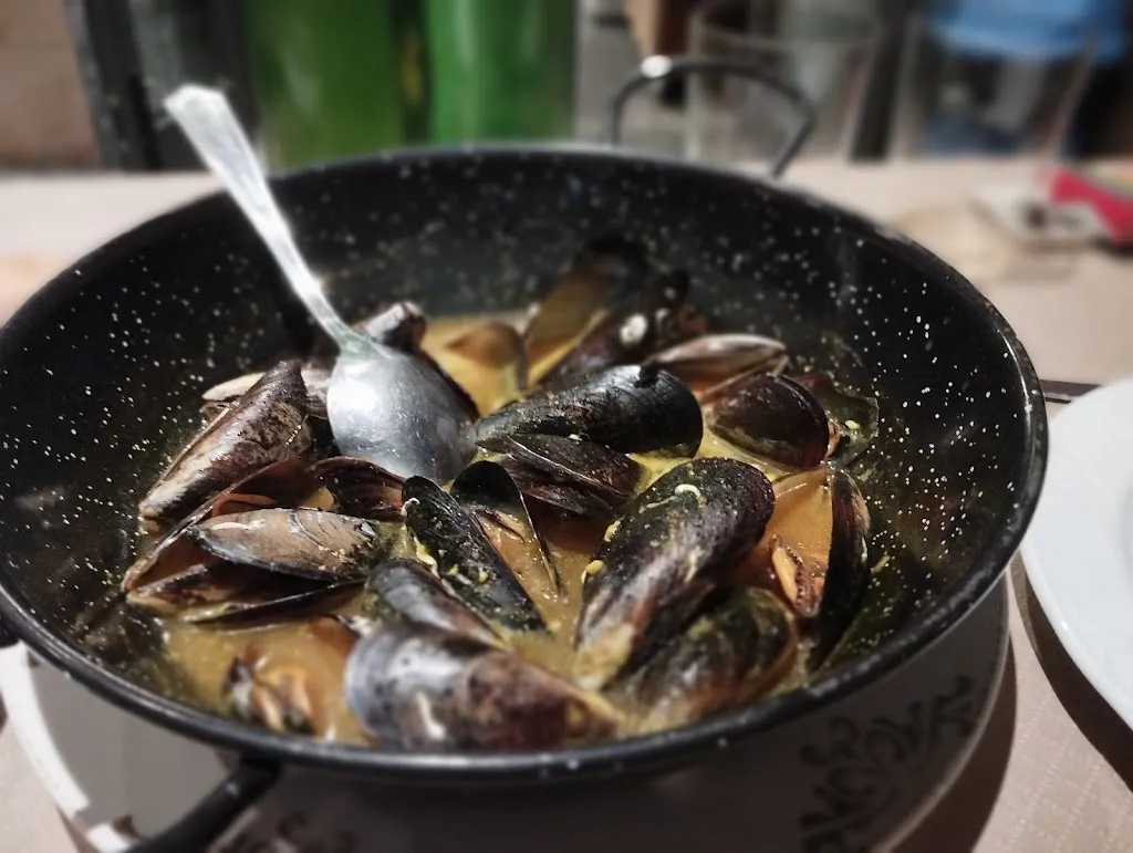 Rubén Bruzos_Los Portales de Jaminón_Siero_review