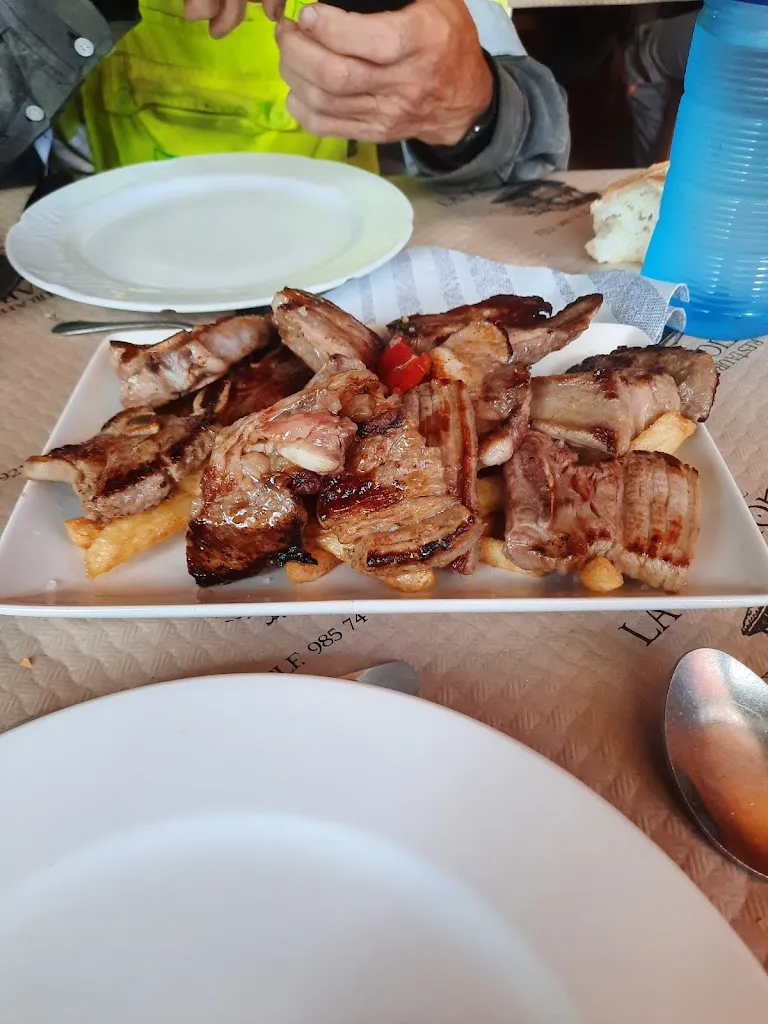 Menu_Bar La Figarona_Siero_image_5