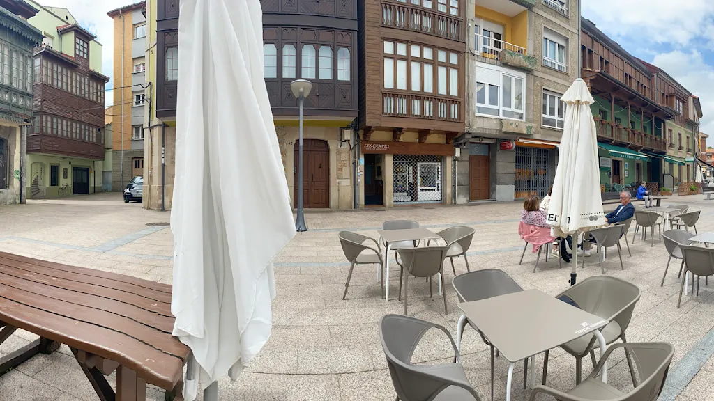 Sidreria La Madreñería restaurant in Siero