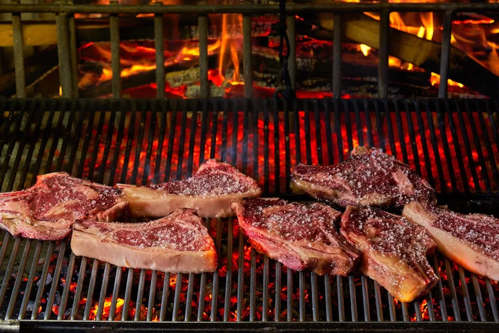 Gaucho Fierro Asador - Restaurante_Siero_slider_image_3