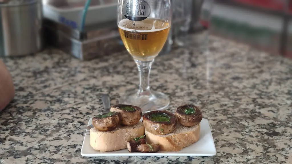 La Caverna del Oso_Albornos_slider_image_3