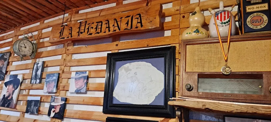 Bar La Pedania_Aldeaseca_slider_image_2