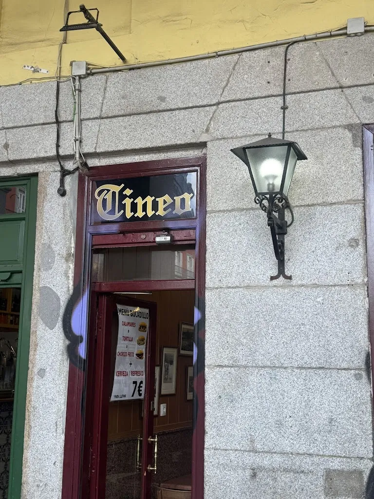 Bar Tineo restaurant in Tineo