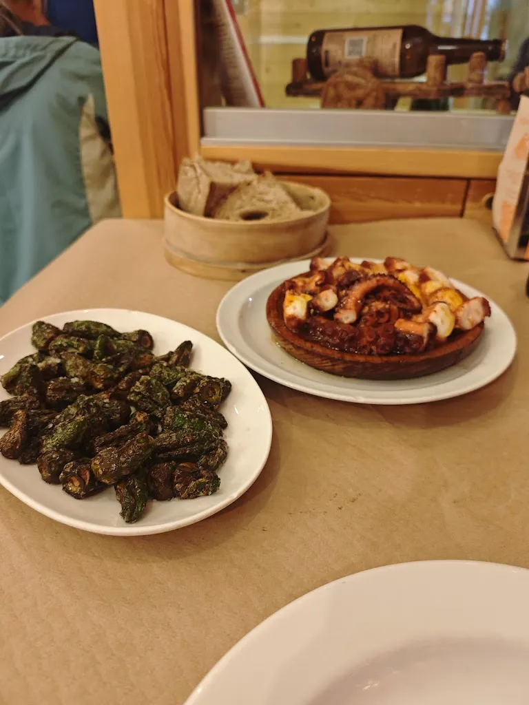 Antonio Dulcidio_Pulpería Rial_Dodro_recensione