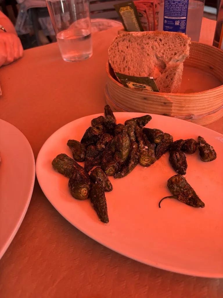 Mar Jor_Pulpería Rial_Dodro_recensione